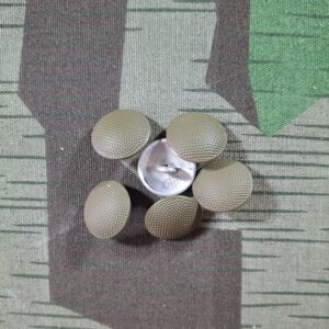 German Tropical Pebble Buttons